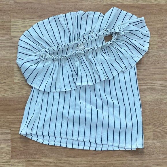 Billabong one shoulder top with ruffle - Picture 5 of 9